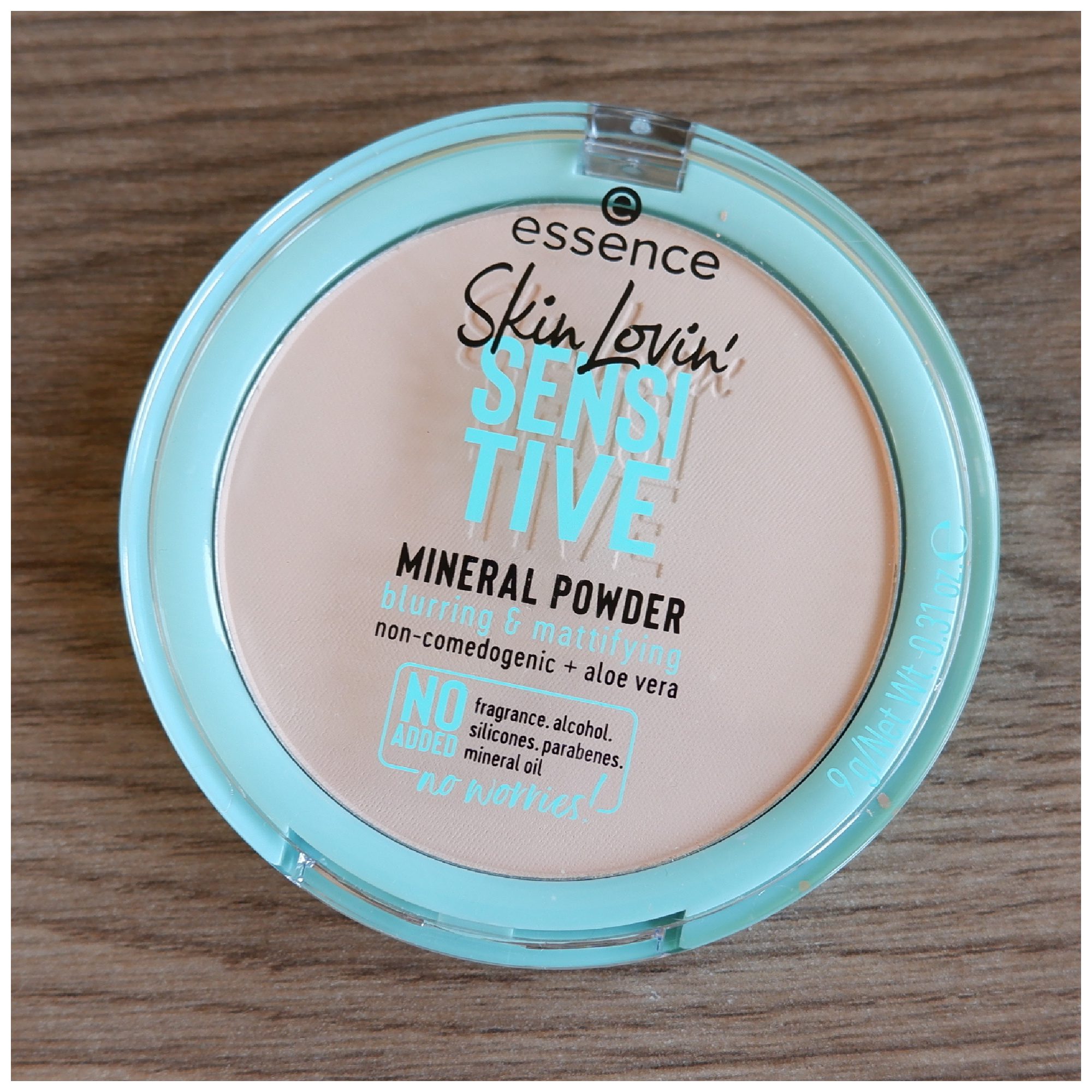 Essence Skin Lovin’ Sensitive powder review