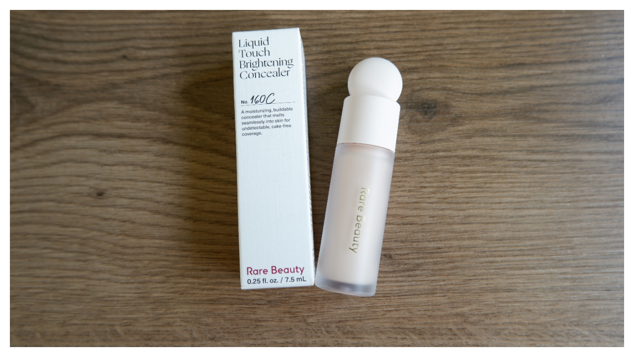 Rare Beauty Liquid Touch concealer review