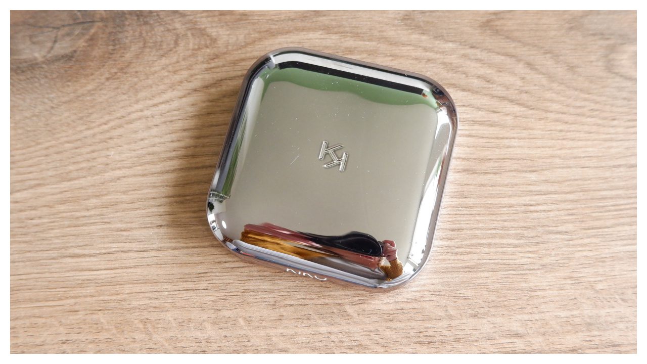 Kiko Ultimate Glow highlighter review