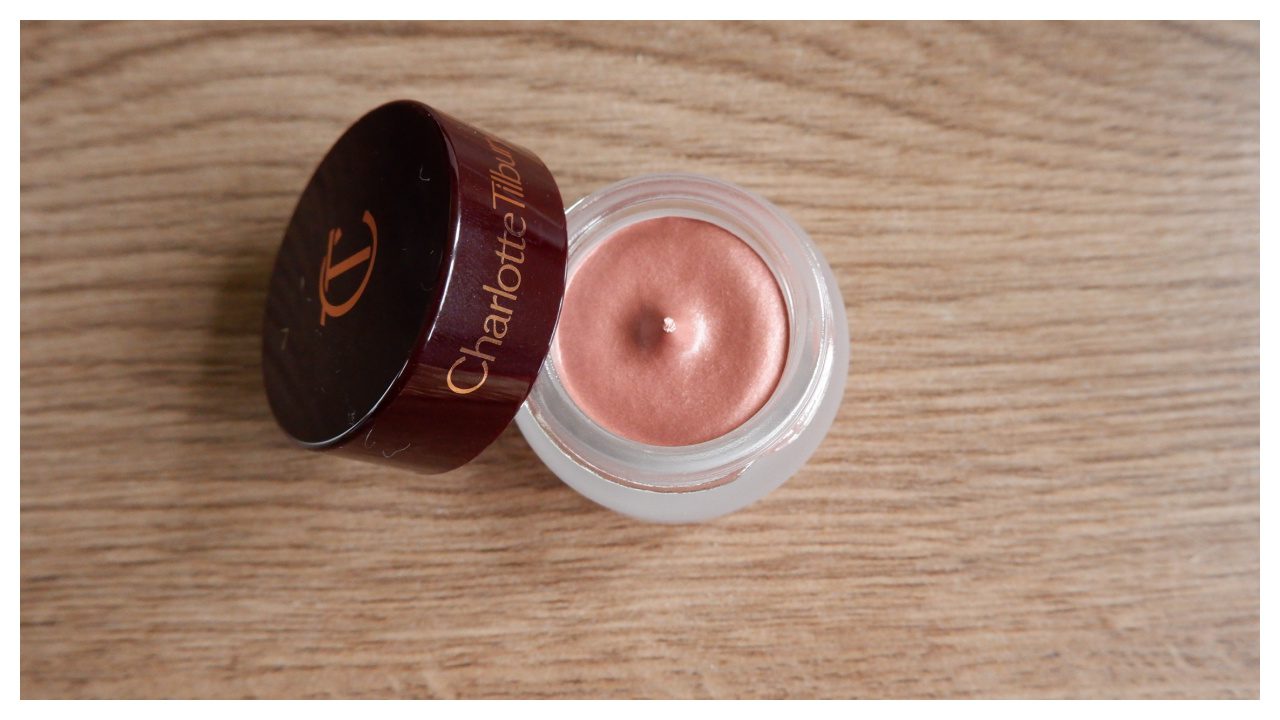 Charlotte Tilbury Eyes to Mesmerize review