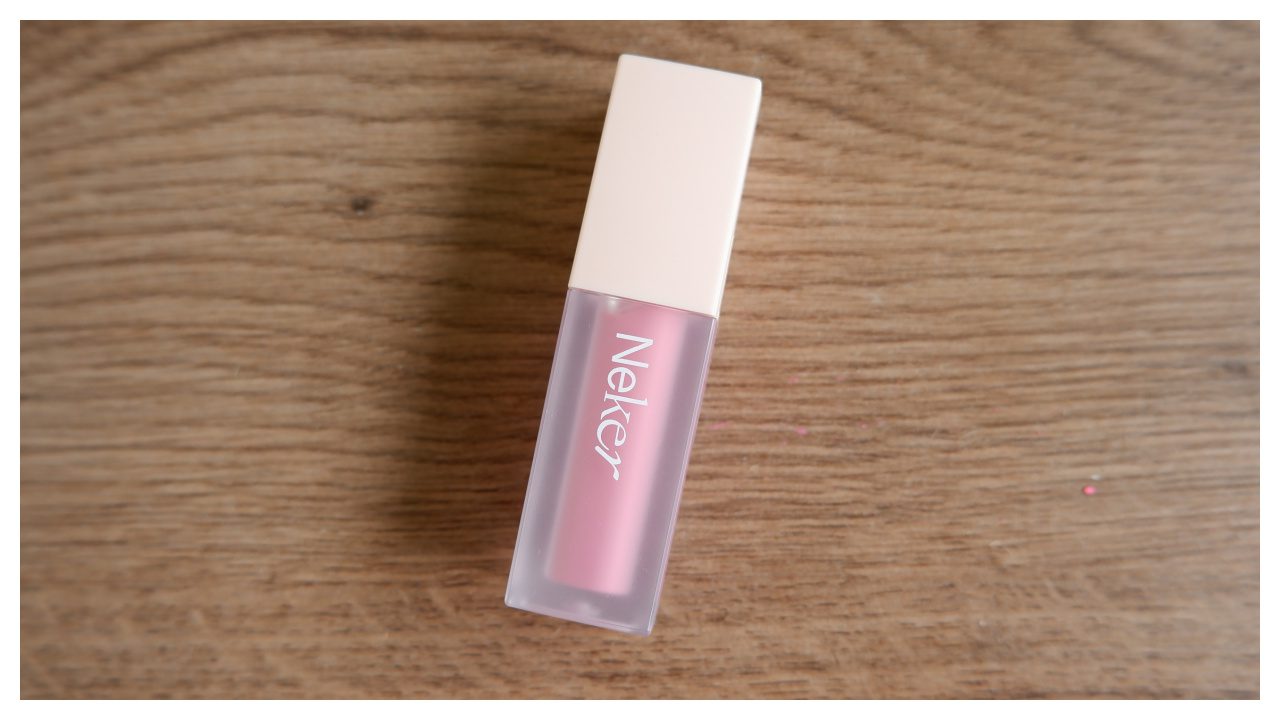 Neker Veilayer Cheek blush review
