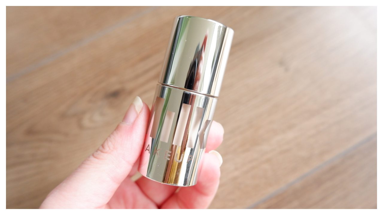 Milk Makeup Future Fluid concealer review