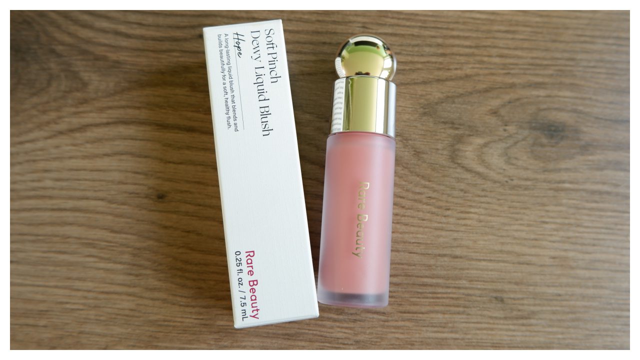 Rare Beauty Soft Pinch liquid blush in Hope review