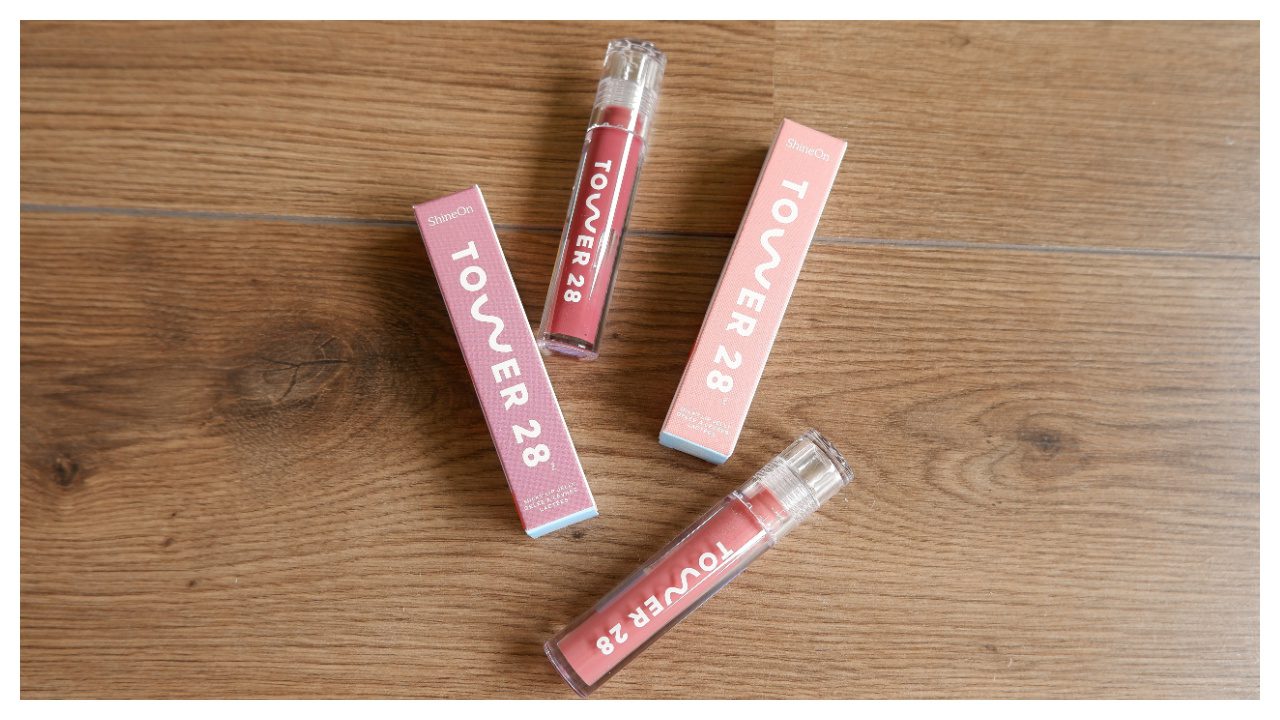 Tower 28 Shine On lipgloss review