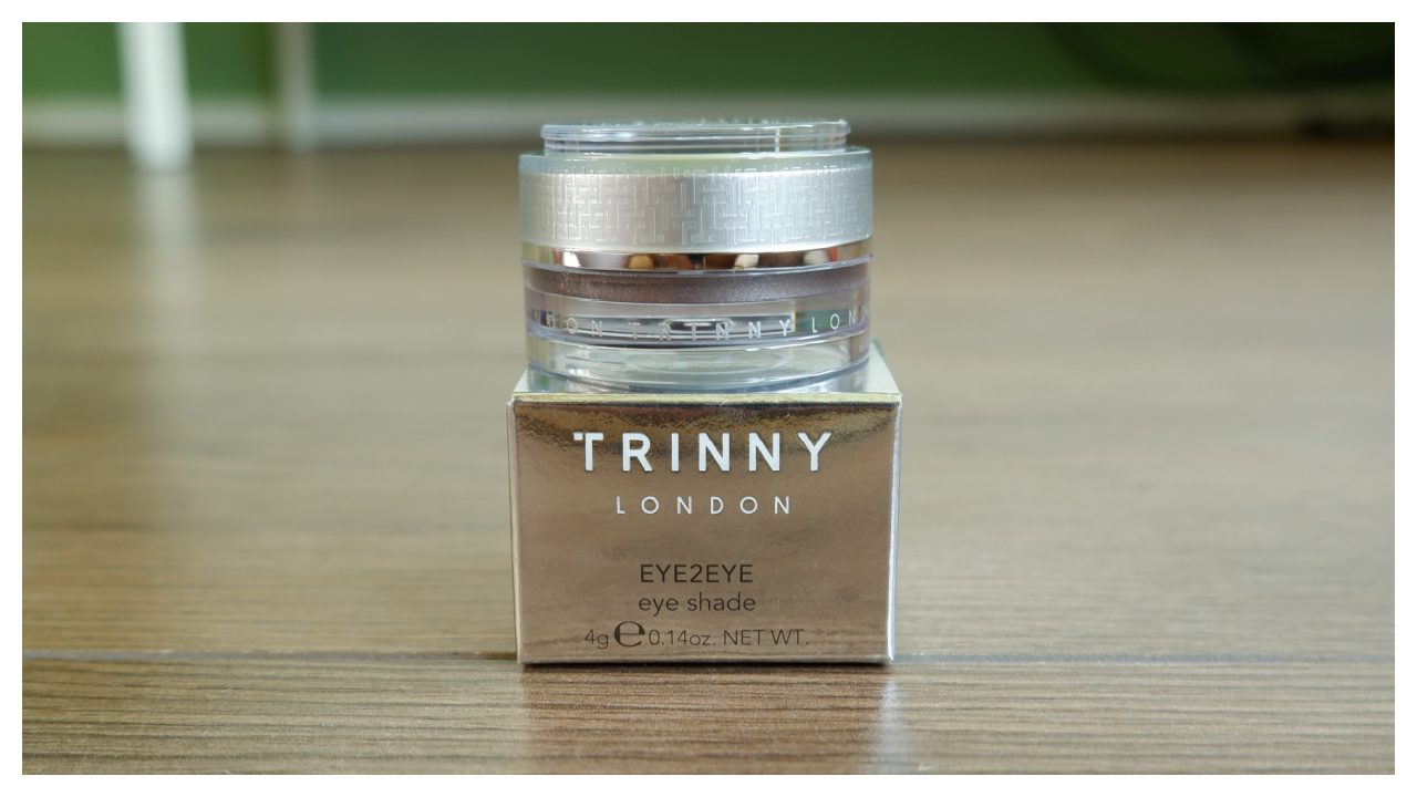 Trinny London Eye 2 Eye review